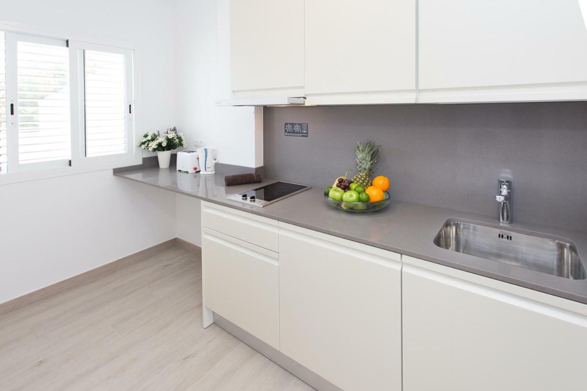 Typic Art Apartment Es Canar  Bagian luar foto